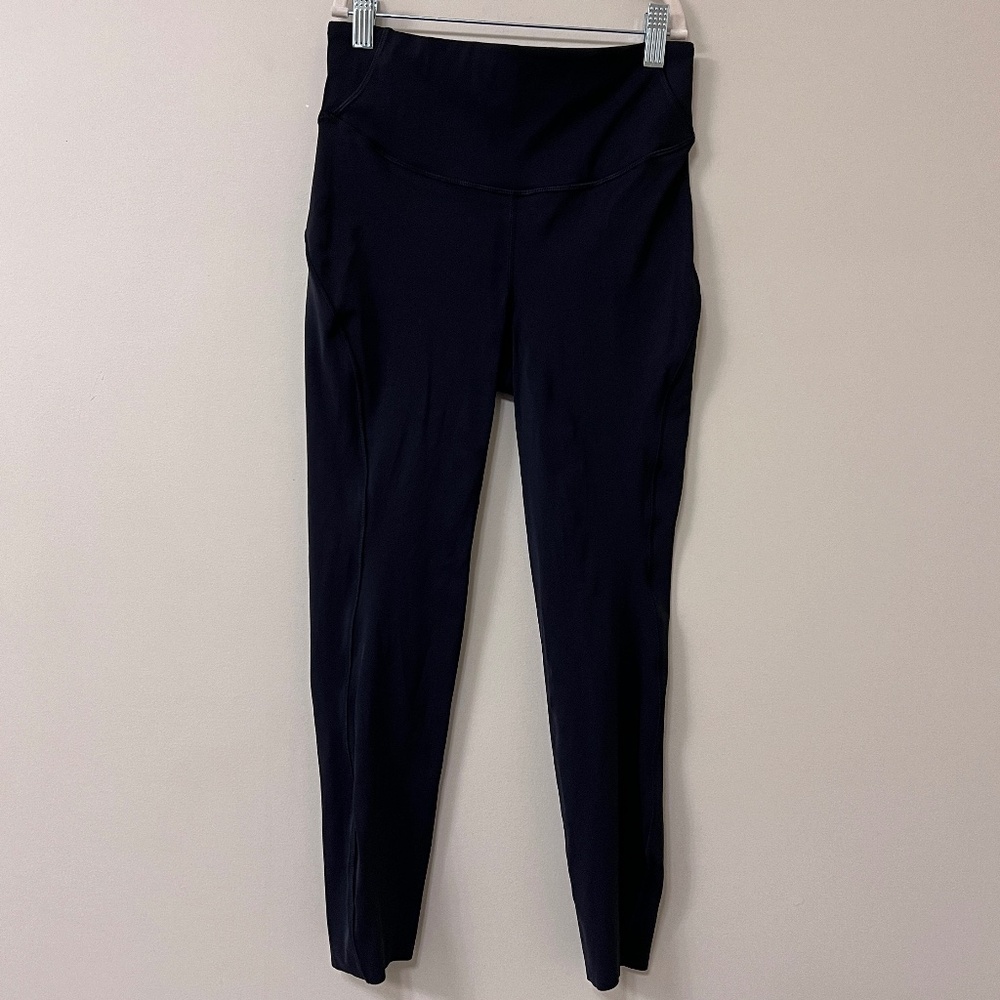 EUC LULULEMON BASE PACE HIGH-RISE CROP LEGGING - BLACK - 23"